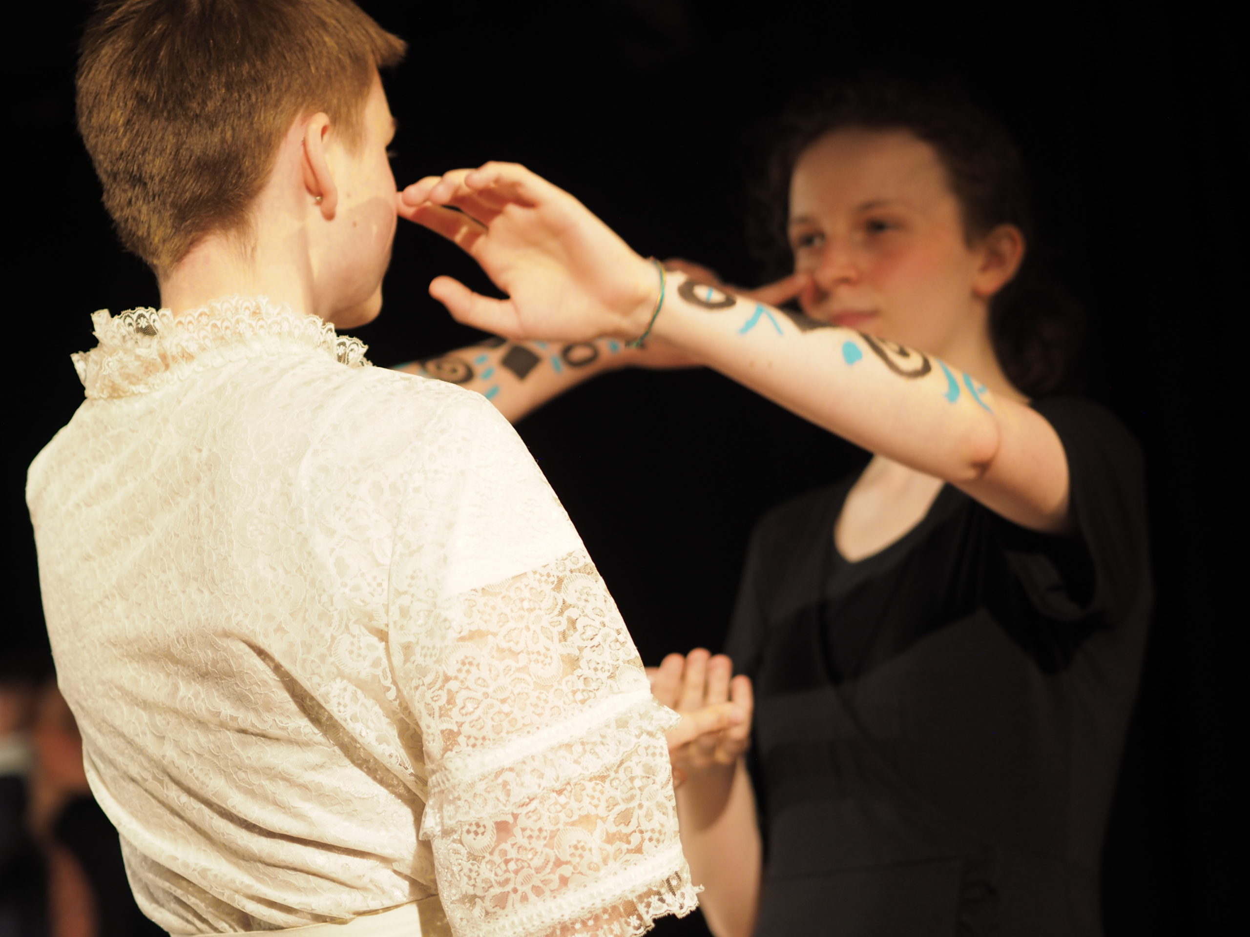 Acting classes in Bratislava Cours de théâtre à Bratislava THEATRA